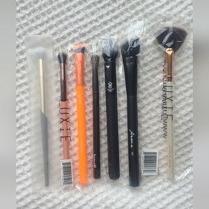 7 New Makeup Brushes Bundle Set